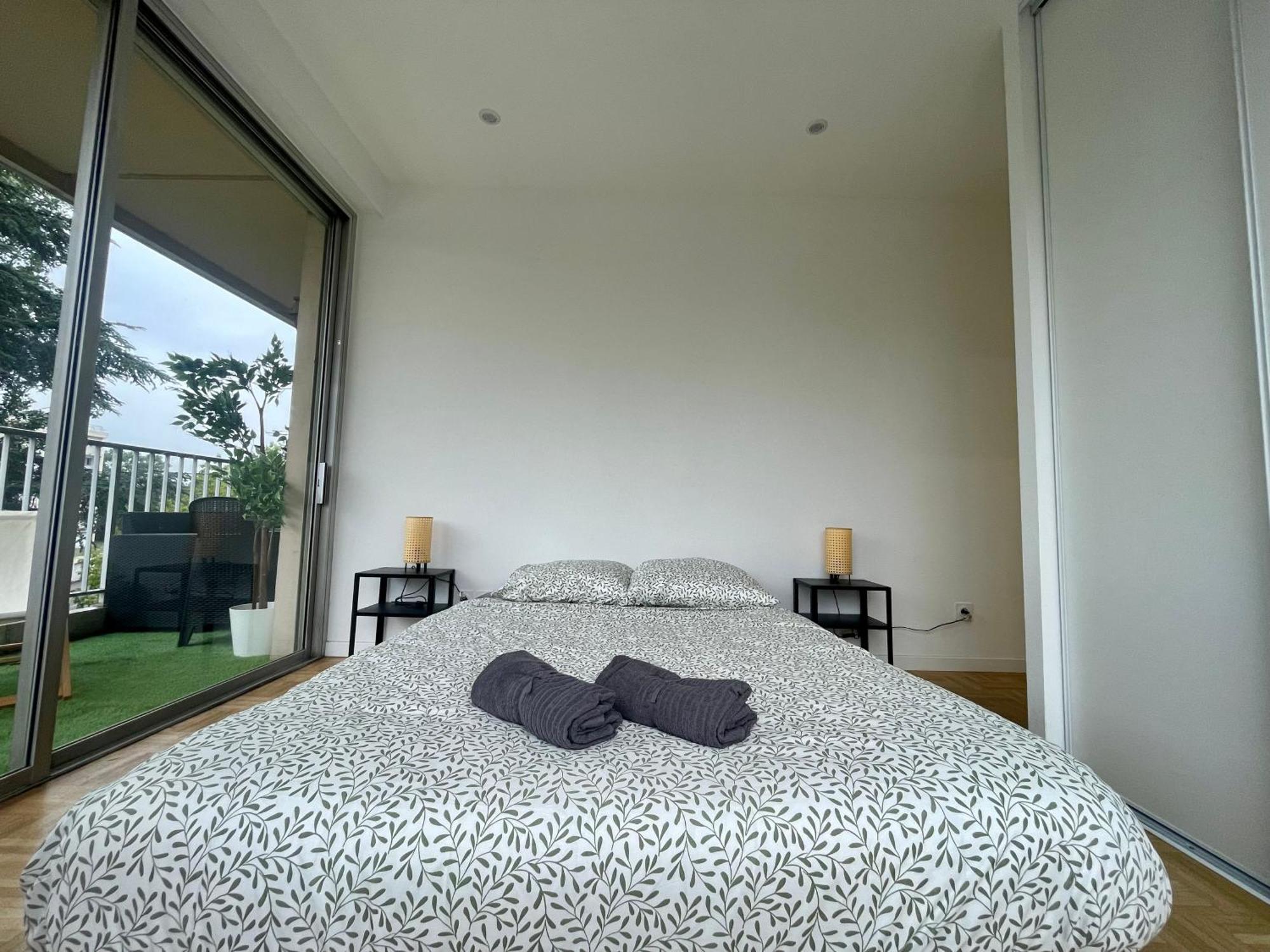Bngo I Le Spacieux I 3 Chambres, 2 Salles De Bain, Parking Prive Gratuit, 8 Personnes, Vieux Lyon Hypercentre エクステリア 写真