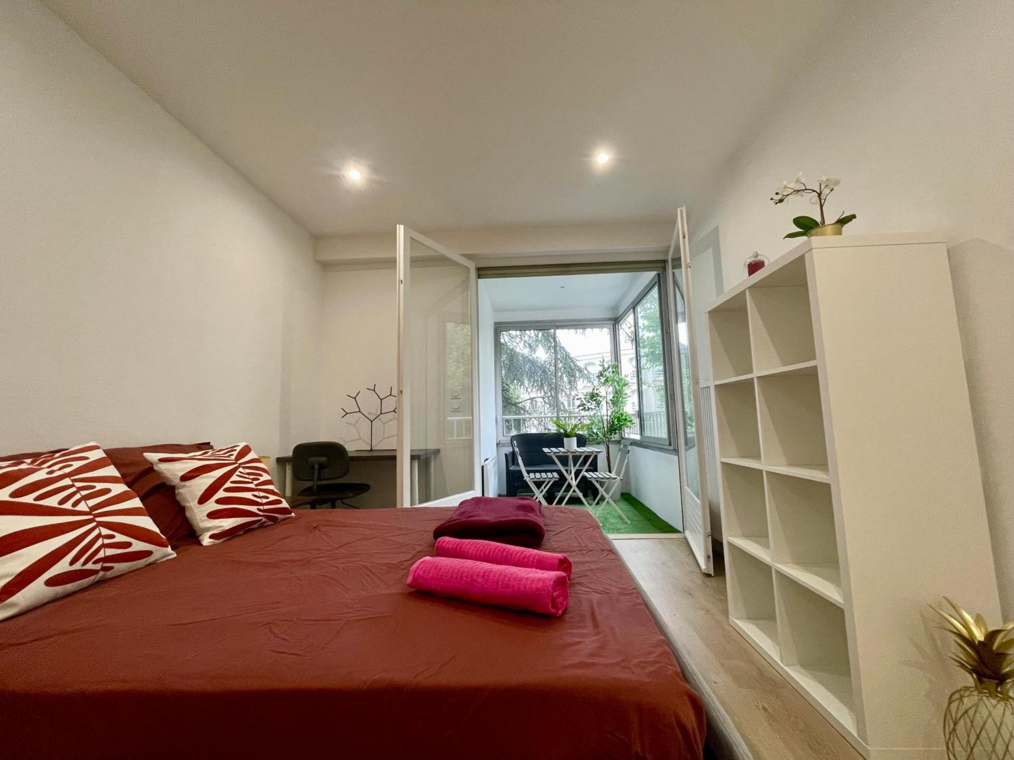 Bngo I Le Spacieux I 3 Chambres, 2 Salles De Bain, Parking Prive Gratuit, 8 Personnes, Vieux Lyon Hypercentre エクステリア 写真